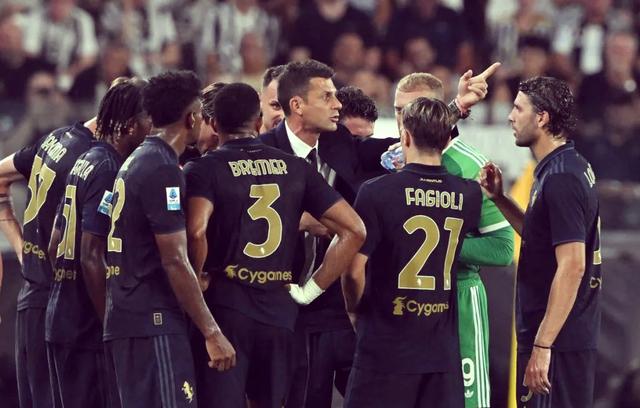 包含RB莱比锡新援表现火爆,助球队取得连胜的词条 包含RB莱比锡新援表现火爆,助球队取得连胜的词条