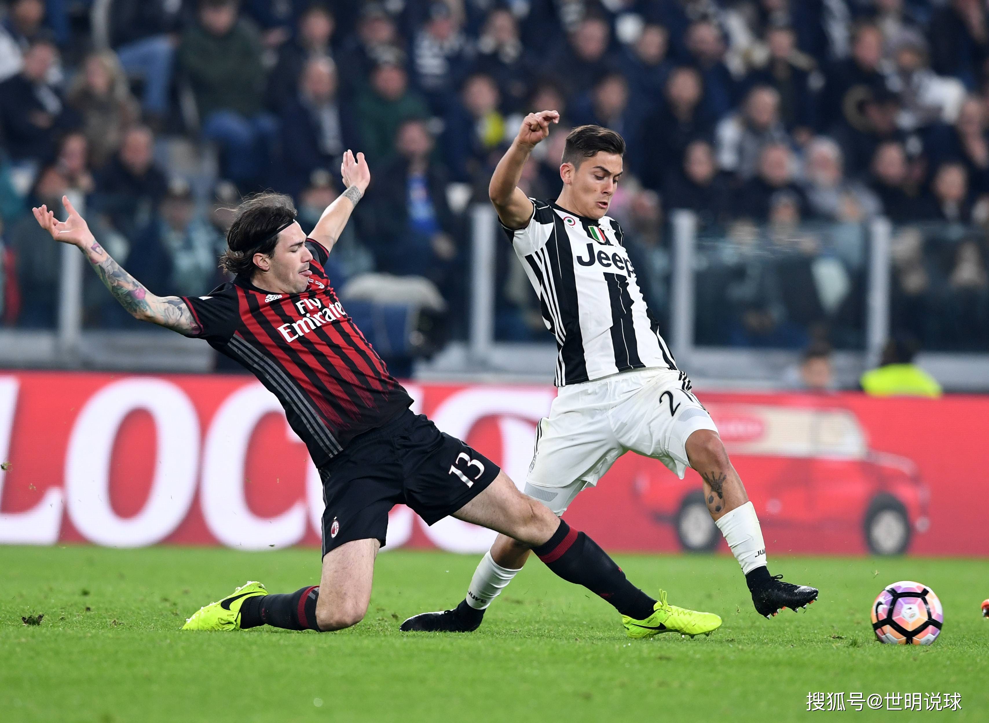AC米兰大胜，保持追赶尤文图斯的步伐的简单介绍