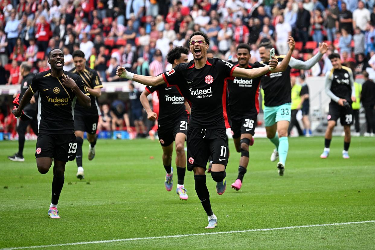 法兰克福队势如破竹，角逐德甲亚军