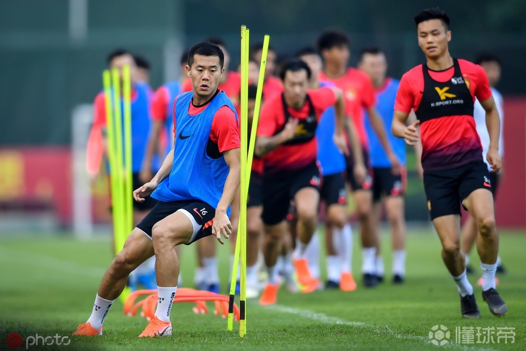 雷火电竞下载-包含广州恒大擒获胜利，积极备战接下来比赛的词条