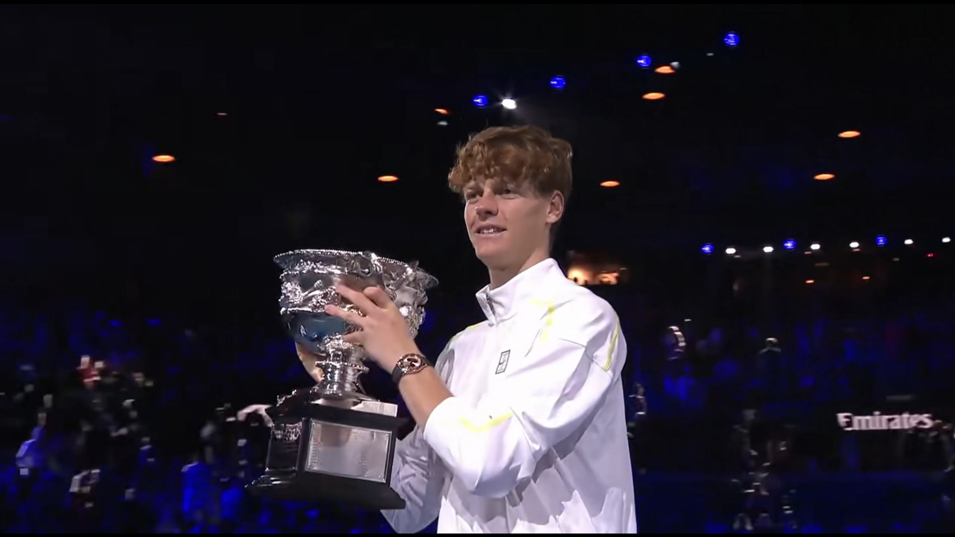 年终总决赛轻取澳网,辛纳状态火热 年终总决赛轻取澳网,辛纳状态火热