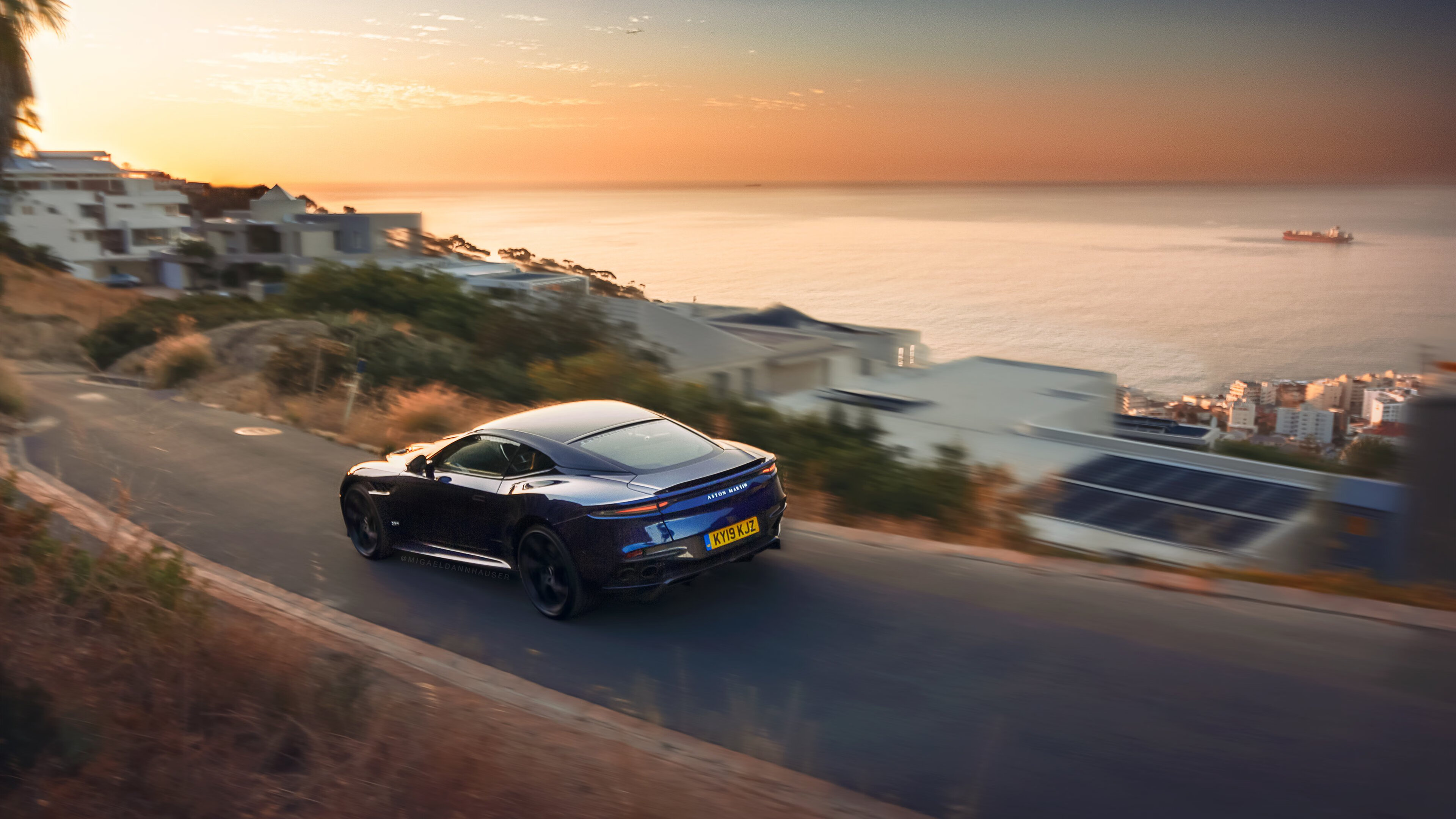 水鸟掀翻钢铁之城！浓眉41+16让首钢沉默