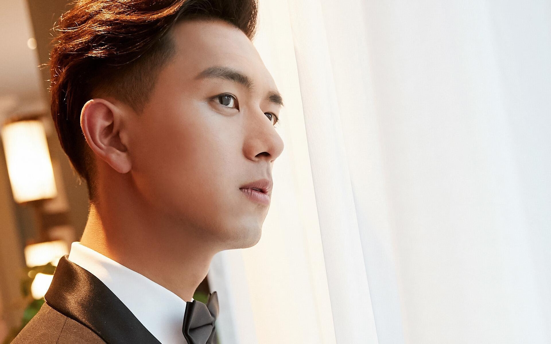 朝阳刺破篮网,伦纳德化身关键先生,太阳主场稳稳收下胜利