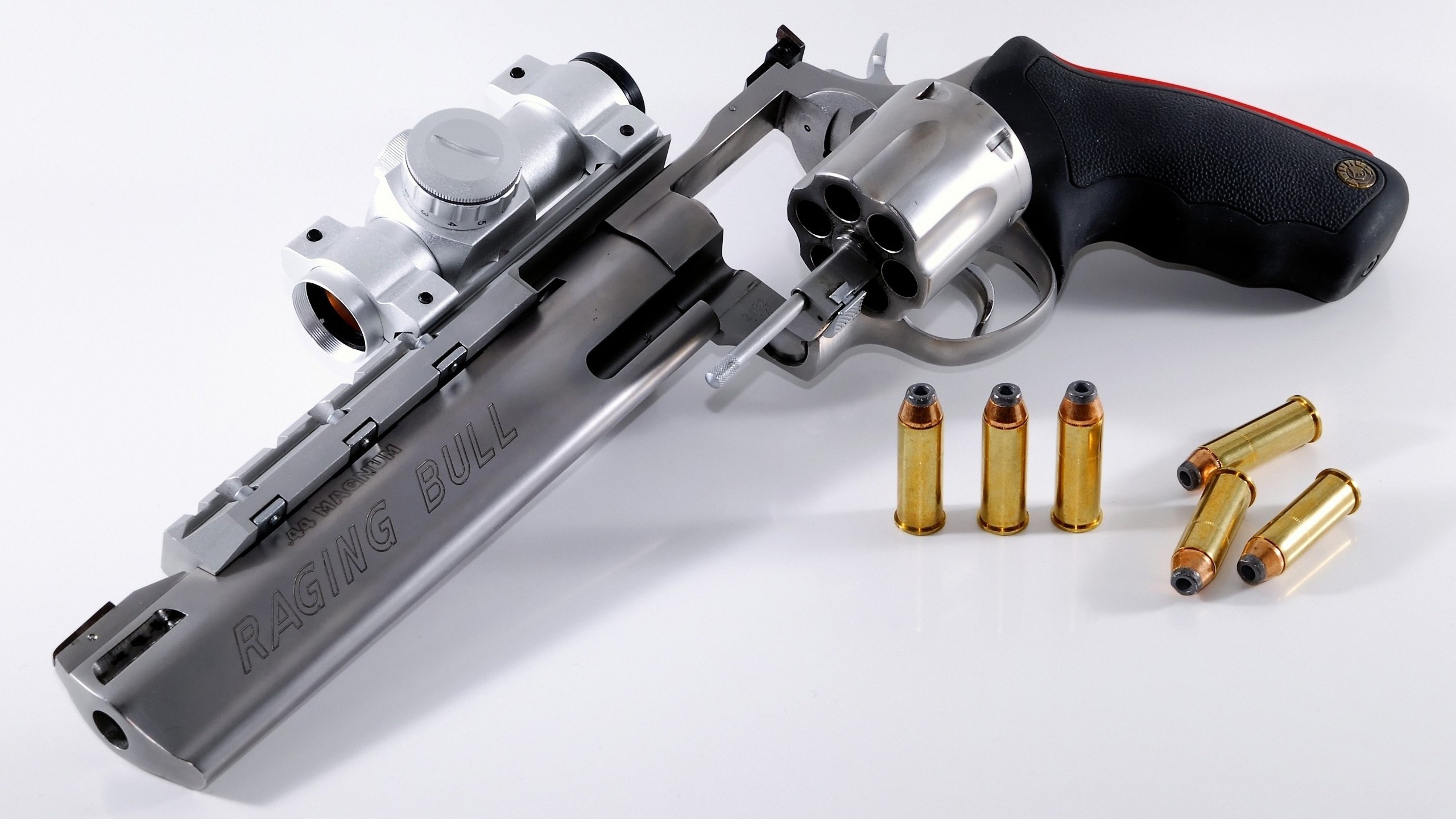 欧冠决赛焦点战,奥地利势力碾压贝蒂斯,新王加冕!