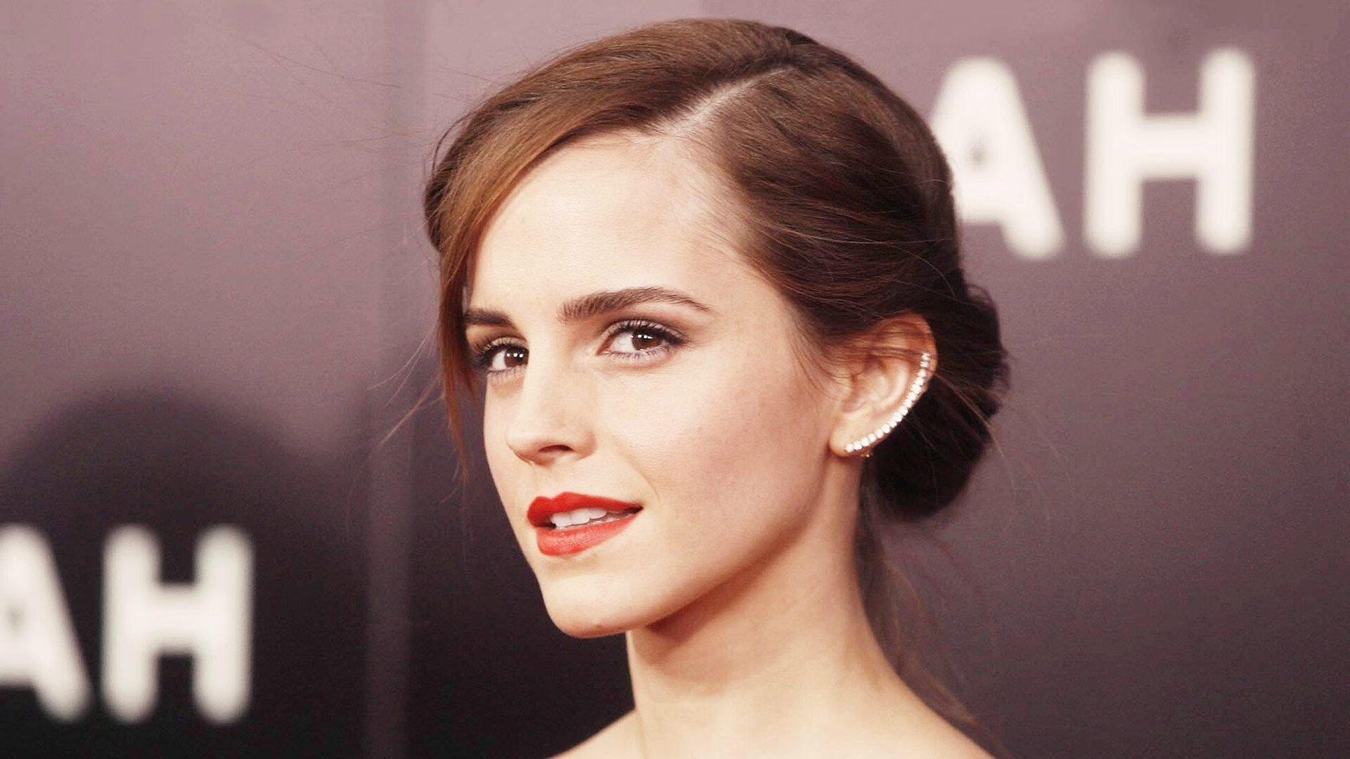 雷火电竞主播-安哥拉巨人斩落红魔，基米希攻防两端的统治艺术