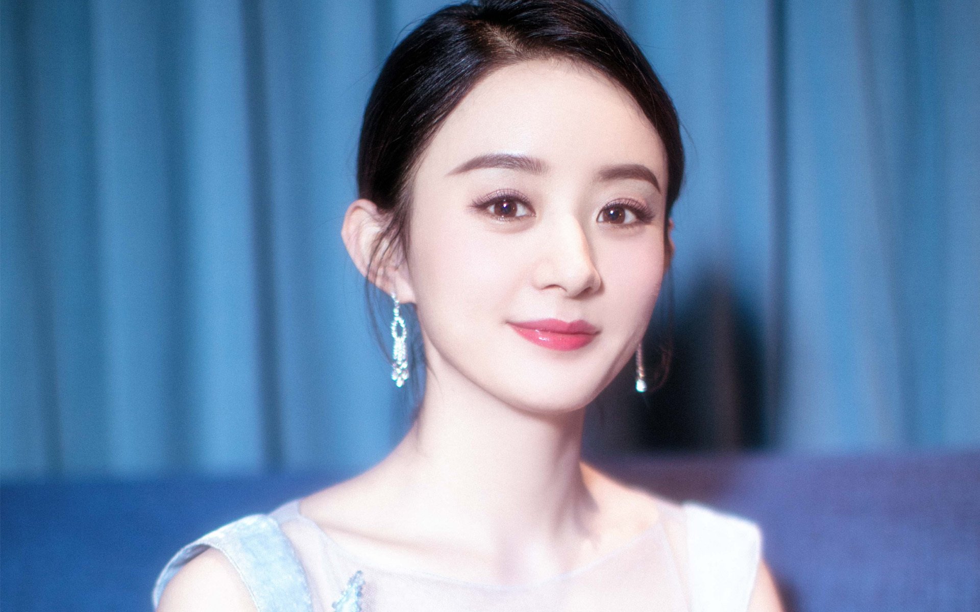 铁血与天才的独白,2026,乌拉圭之刃斩断郁金香,德布劳内以孤独王座照亮最后的神迹